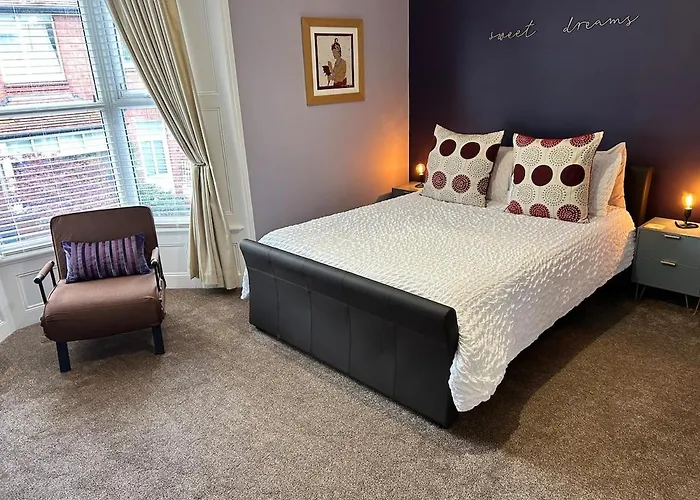 Snuze 2 Semesterbostad Whitby